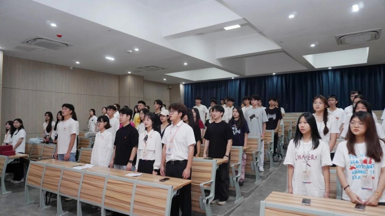 75dae48dd5eeed236d4efeede3e8efb1 75dae48dd5eeed236d4efeede3e8efb1