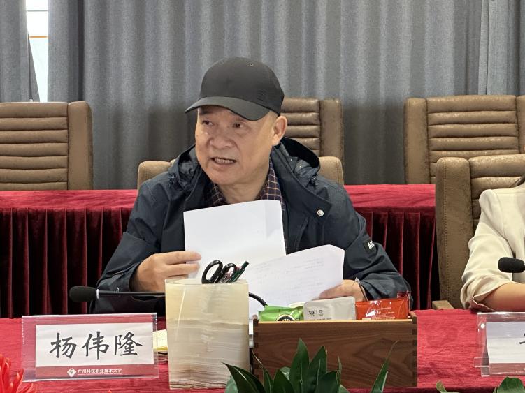 cbf476efc9b5e444ab1ca5020e3374e4