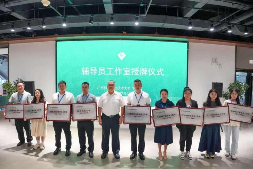 fd650bf0c6f028f73ed5d55563994719 fd650bf0c6f028f73ed5d55563994719