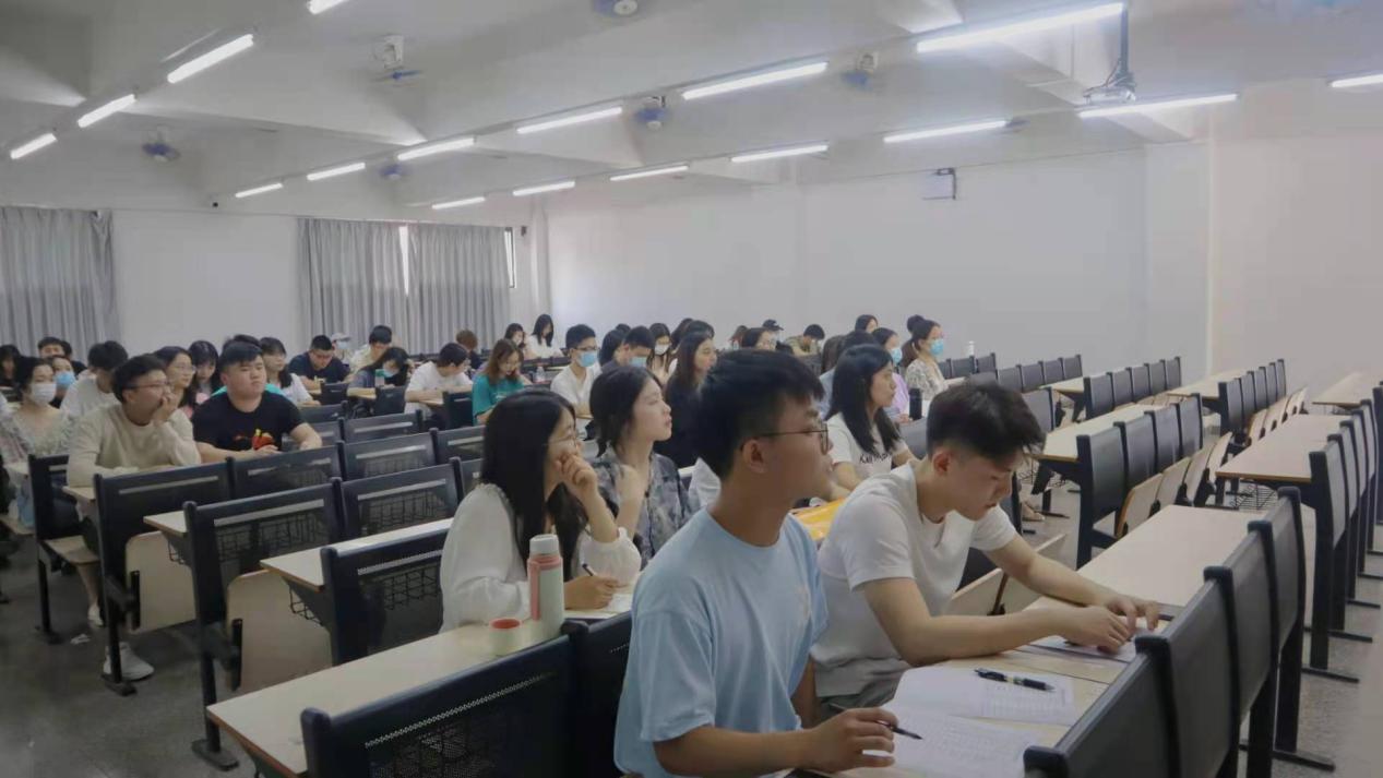 b2662c7f5fae23efba58a4d923ec015