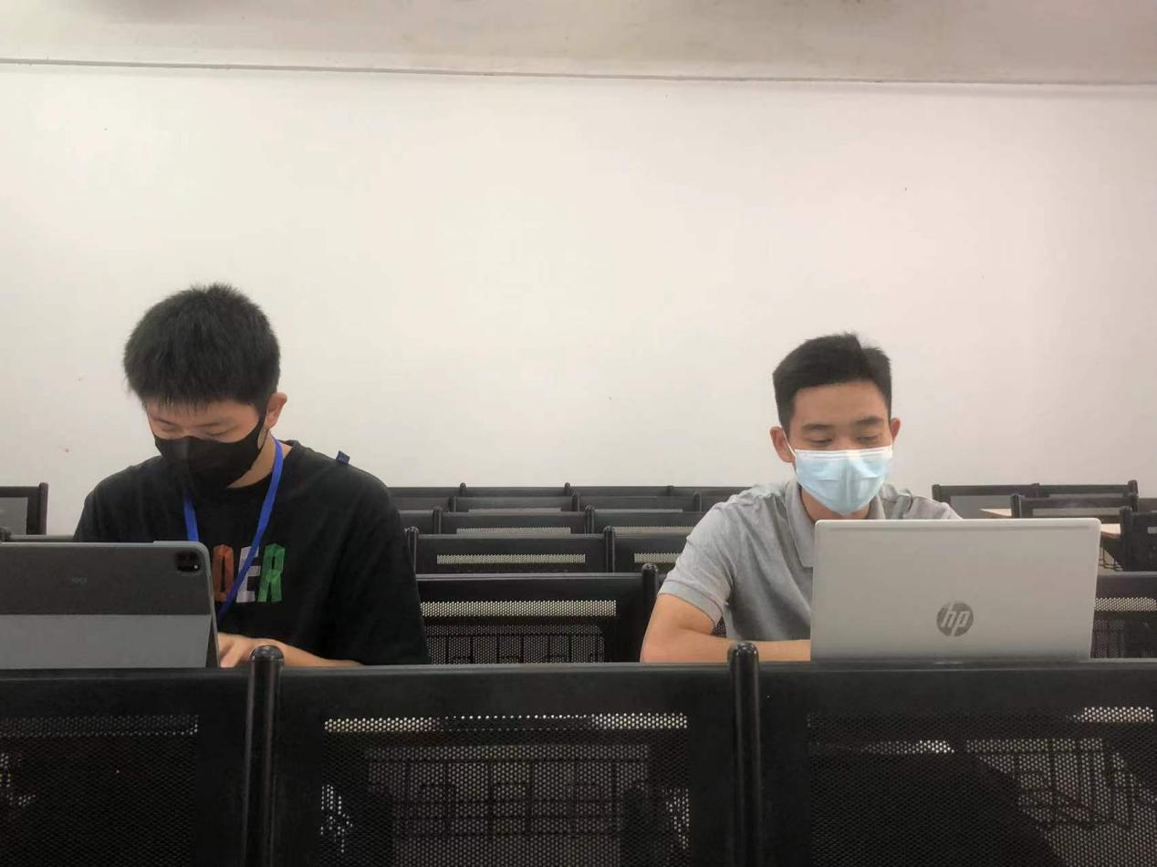 图片4.png 图片4.png