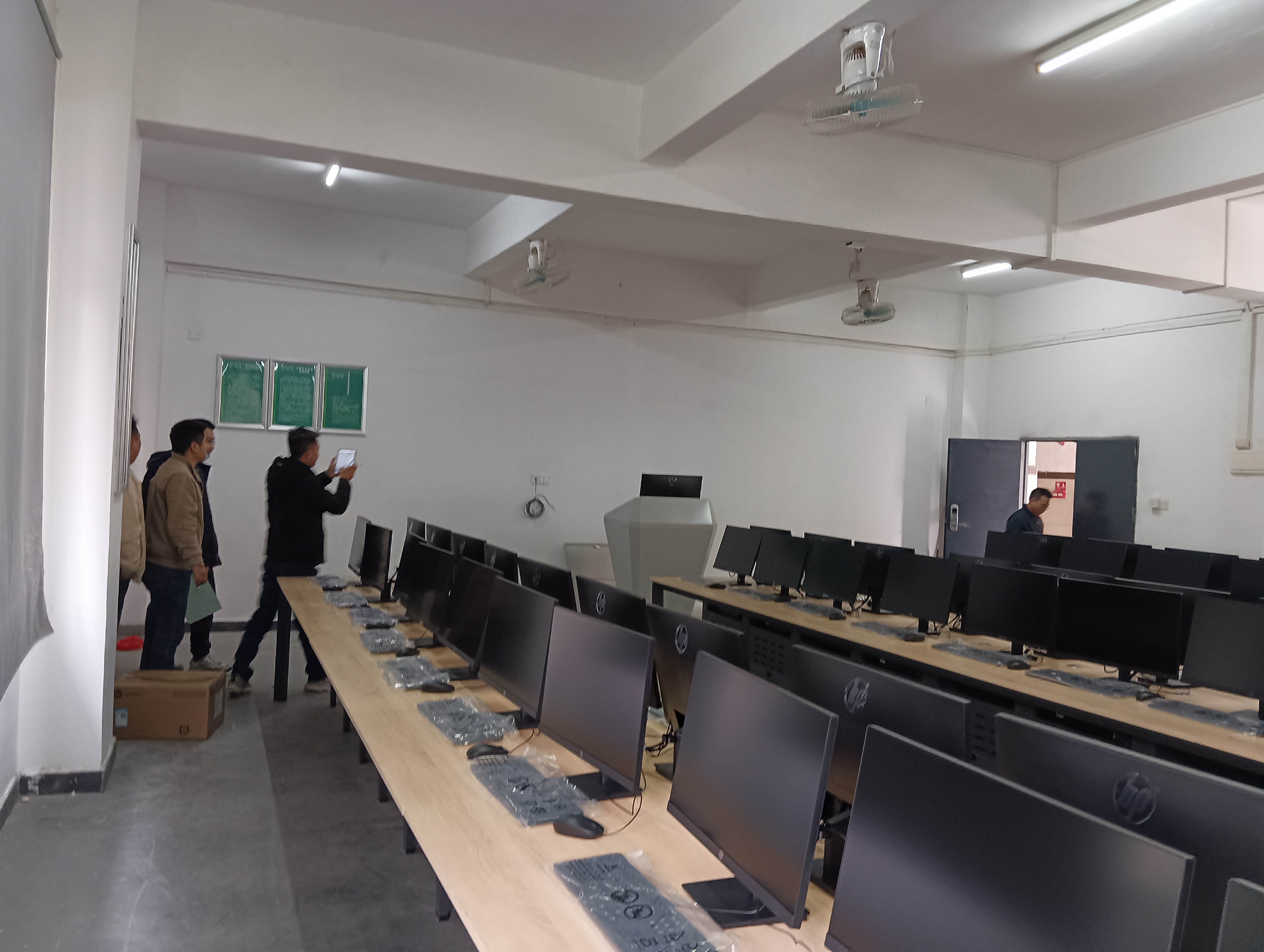 bf5021dfab62250af566770ee0bbc5c.jpg bf5021dfab62250af566770ee0bbc5c.jpg