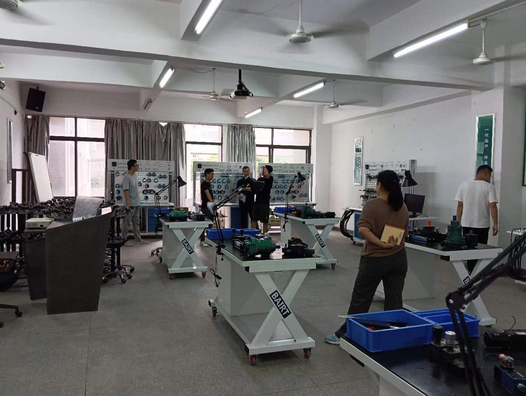 bb1d6b22cf717f2afb1205853279ca7.jpg bb1d6b22cf717f2afb1205853279ca7.jpg