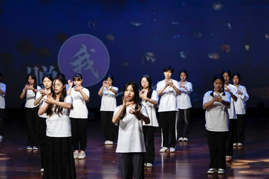 8b93751f887a6f5fcb0d865c6ba15fc