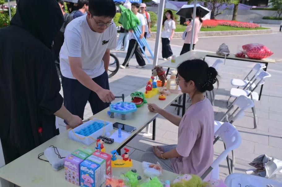 f4f77bef434d8468f5af7e933b139b8