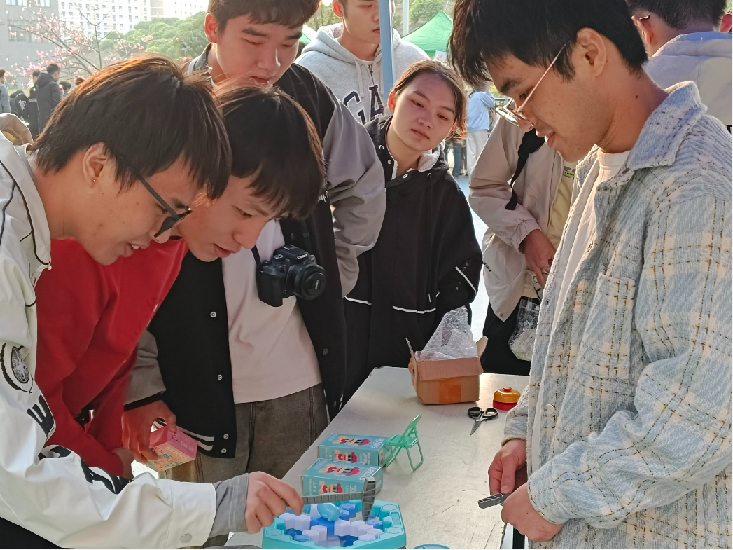 4852cbddc468a8d904775f1df57d5e7