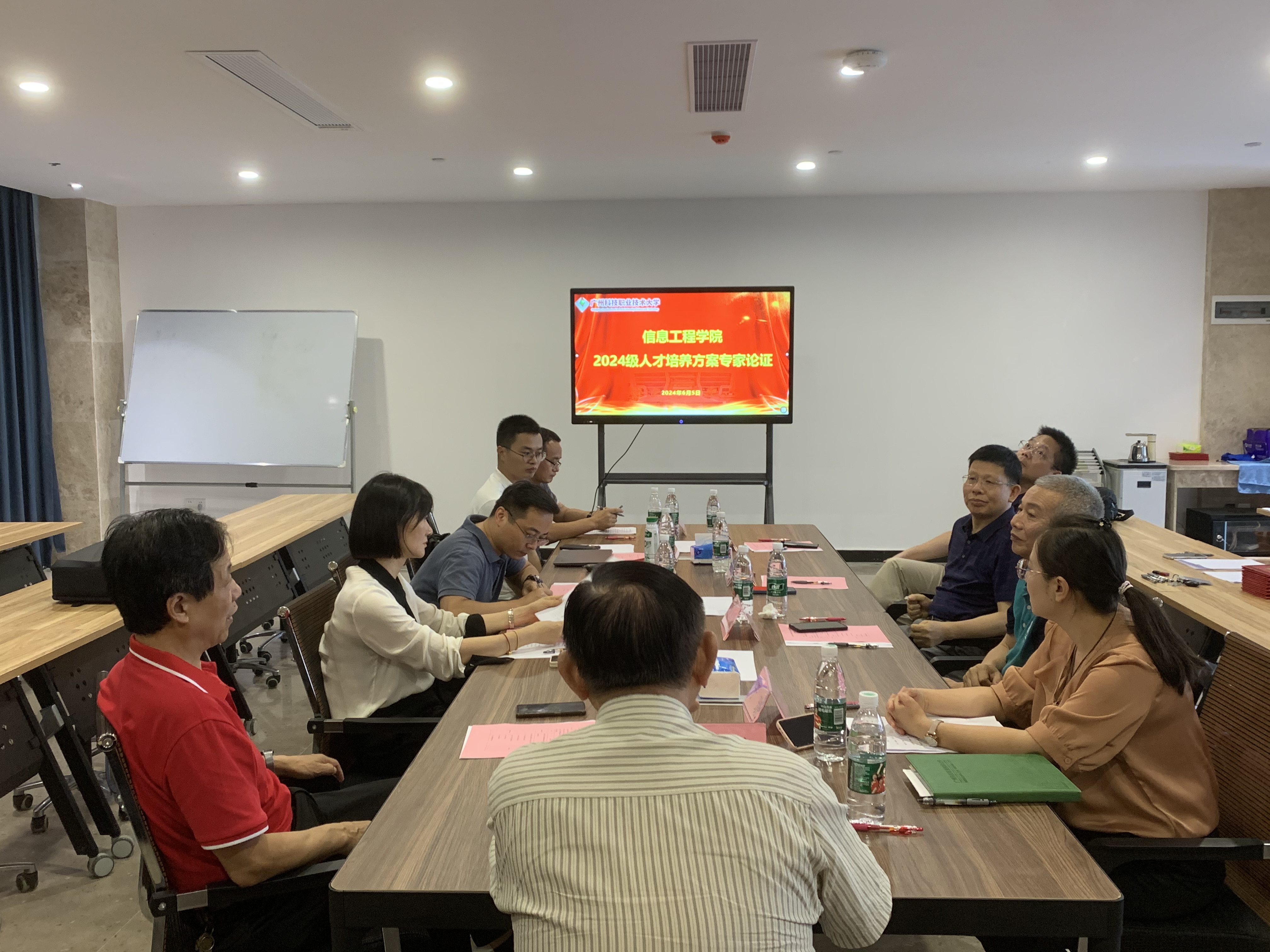 d24f1bed2fa5ae3a791ae7aa453b2b3.jpg d24f1bed2fa5ae3a791ae7aa453b2b3.jpg