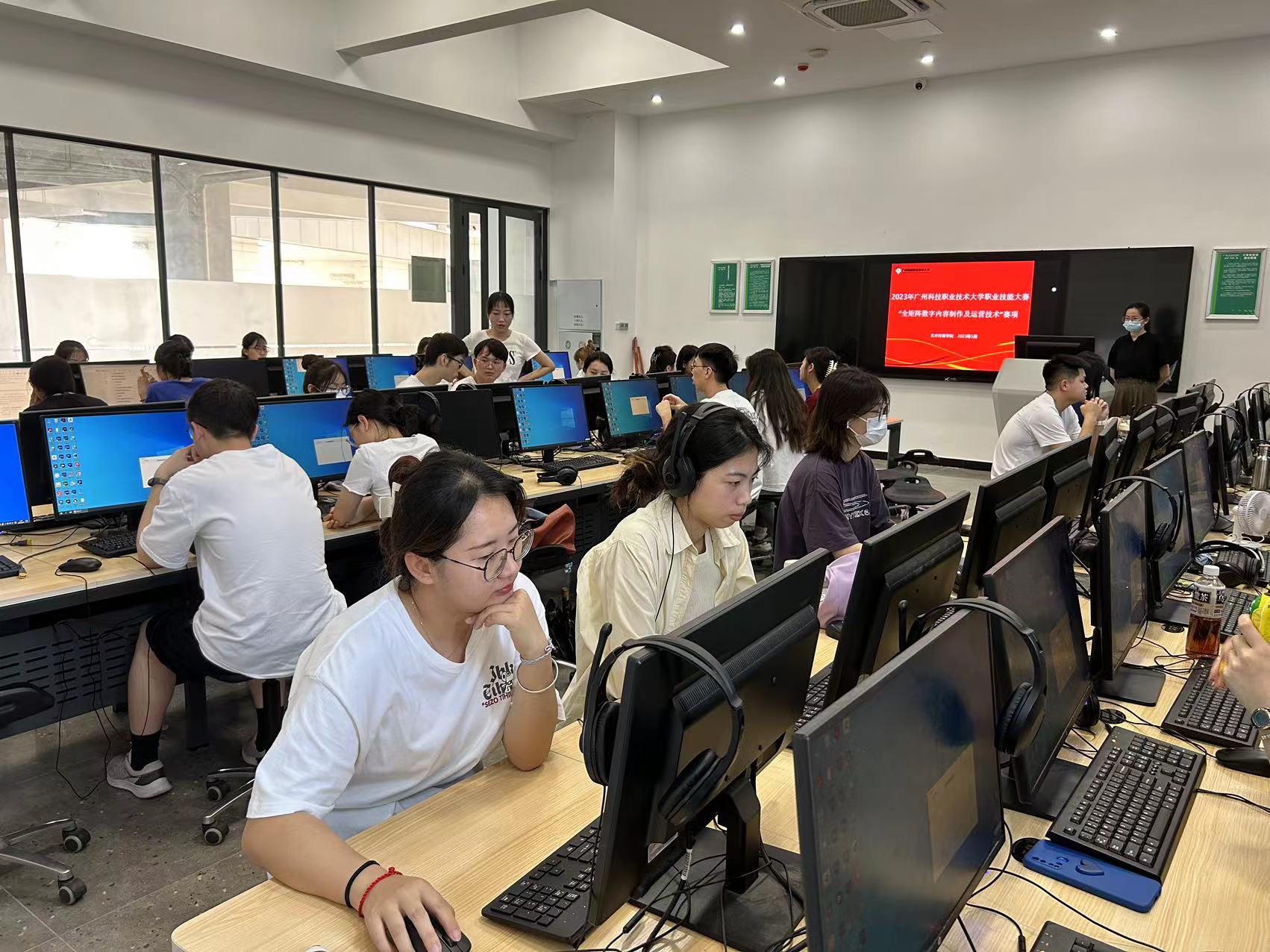 d69c8ee6cd79b5b96be4f6e792d59cc