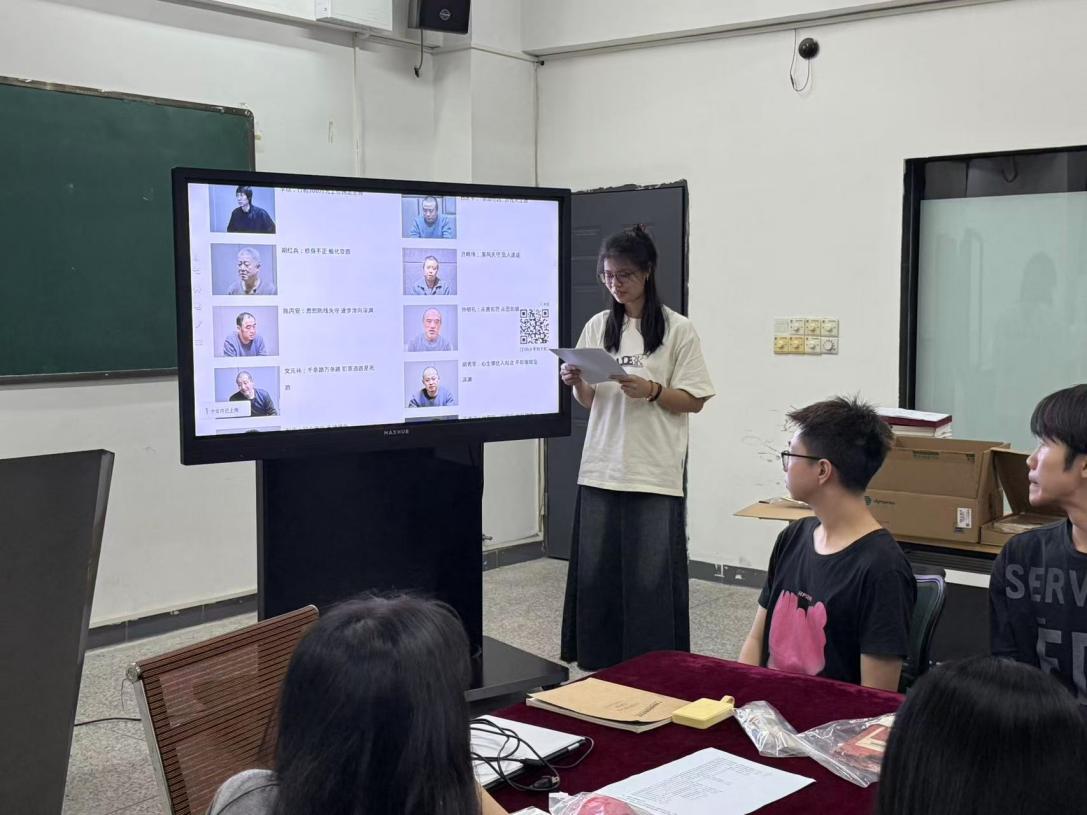 8d05d6d74672eb99ef61e72fdd01a84