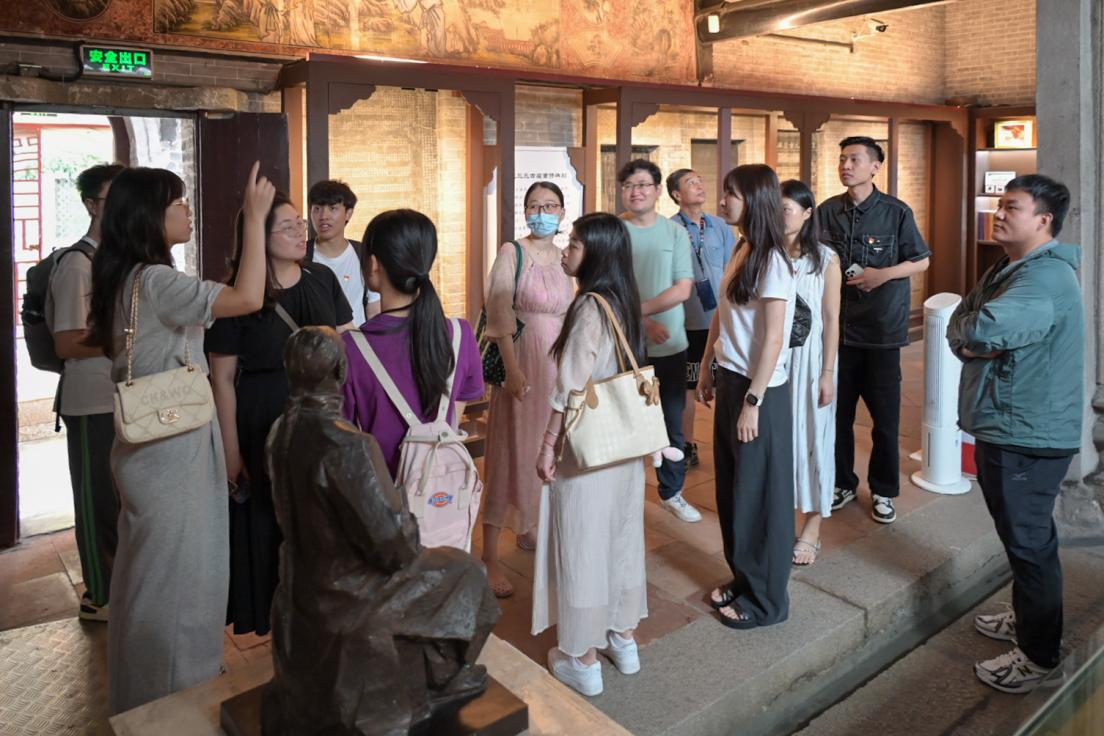 62780599b10b29c3b4fbefc426f6753